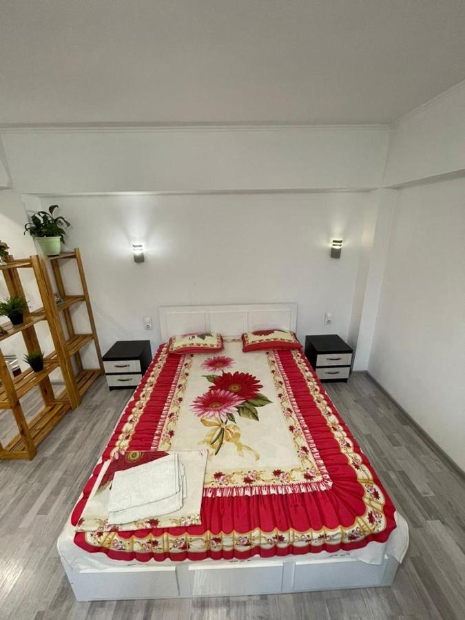 Flat Daire Almatı Dış mekan fotoğraf