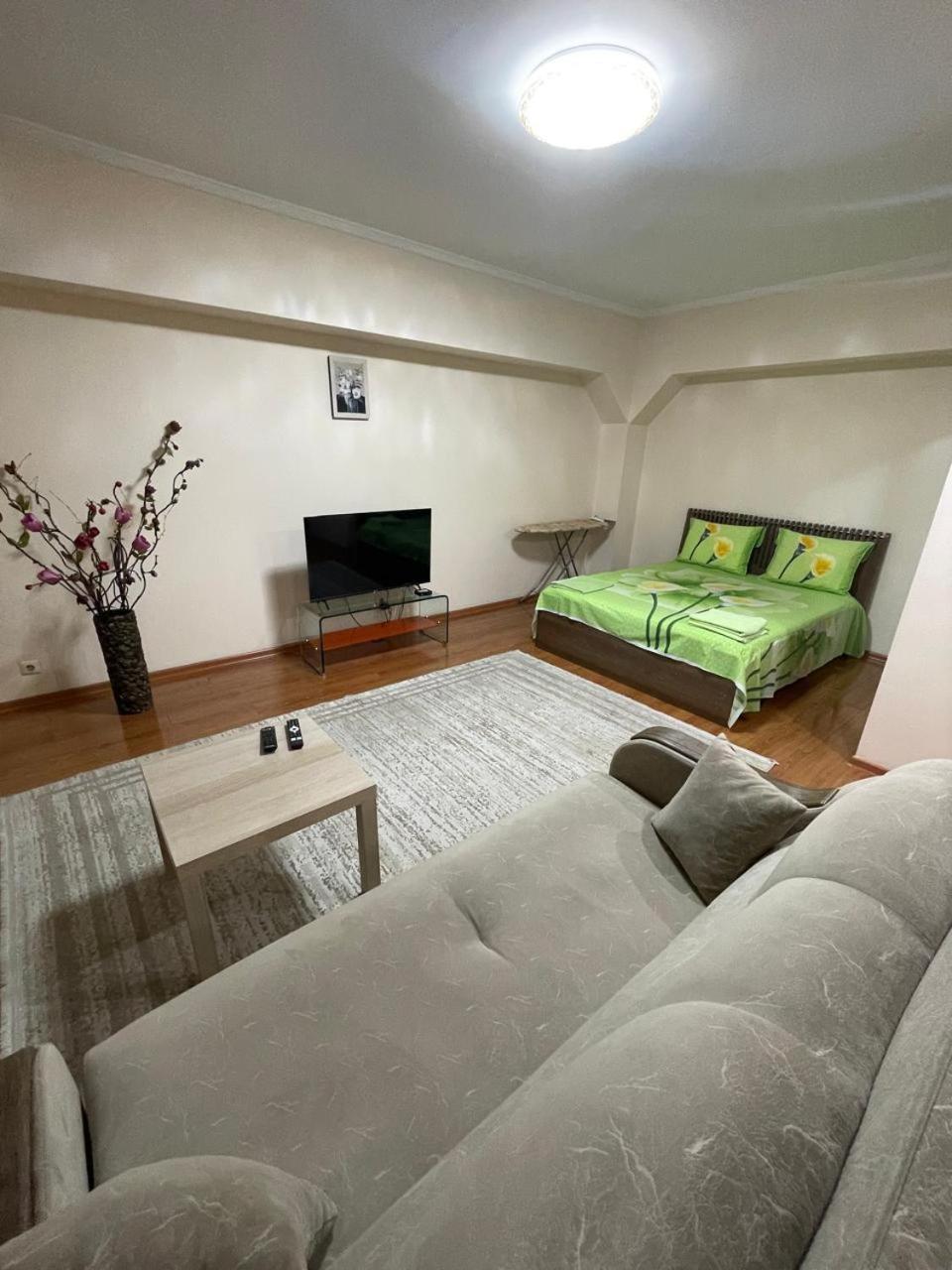 Flat Daire Almatı Oda fotoğraf