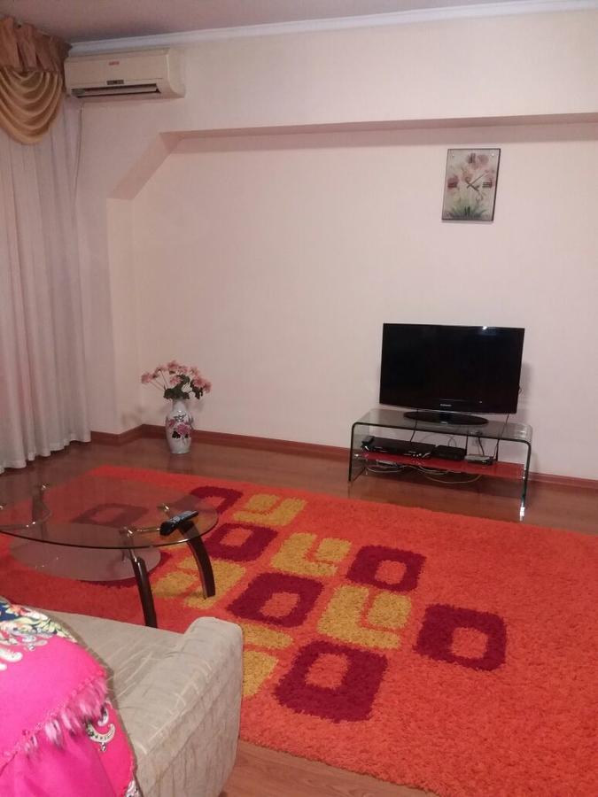 Flat Daire Almatı Dış mekan fotoğraf