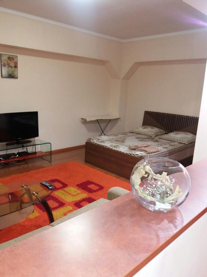 Flat Daire Almatı Dış mekan fotoğraf
